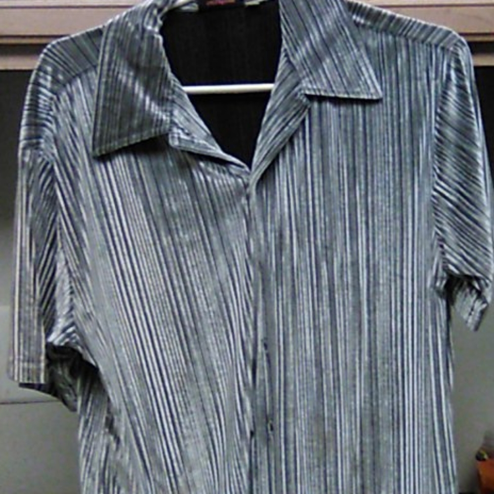 Short sleave shirt